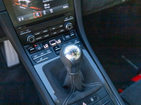 Used 2018 Porsche 911 GT3 RWD image 55