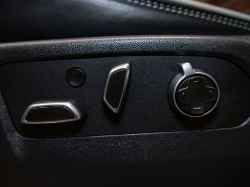 Used 2023 GMC Sierra 1500 Denali Ultimate image 21