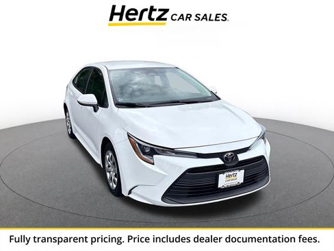 Used 2025 Toyota Corolla LE FWD image 1