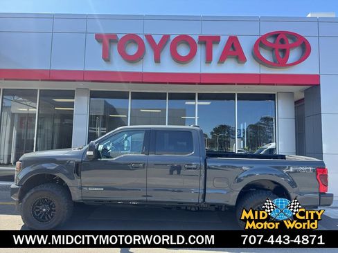 Used 2021 Ford F250 Lariat image 1