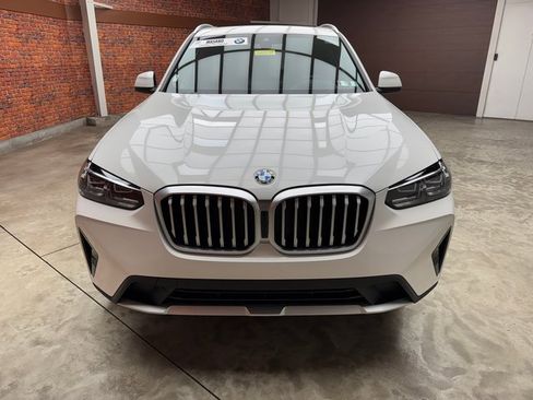 Certified 2024 BMW X3 xDrive30i w/ Premium Package image 8