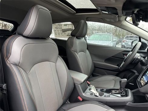 Used 2025 Subaru Crosstrek 2.5i Limited w/ Popular Package #3A image 18