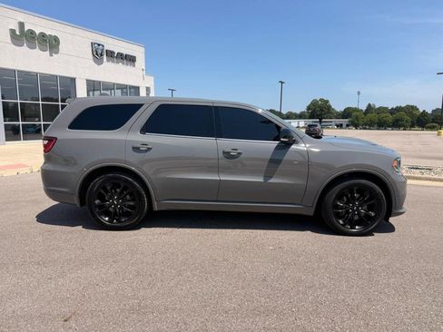 Used 2020 Dodge Durango R/T w/ Blacktop Package AWD/4WD image 2