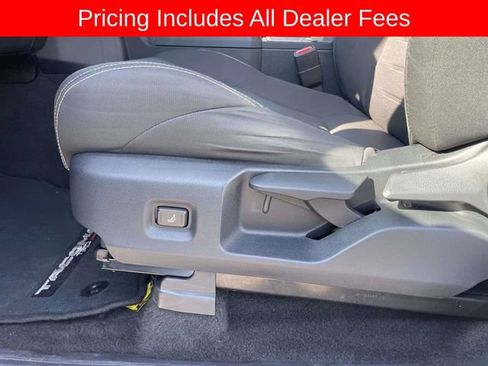 Used 2024 Toyota Tacoma TRD Off-Road AWD/4WD image 21