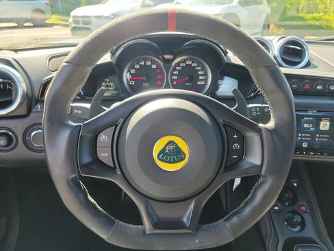 Used 2020 Lotus Evora RWD image 10