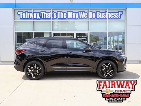 Used 2024 Chevrolet Blazer RS w/ Driver Confidence II Package AWD/4WD image 1