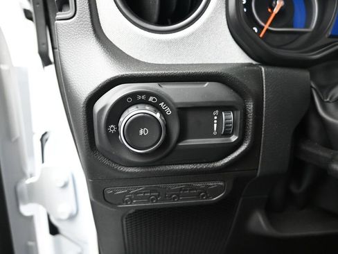Used 2026 Jeep Wrangler Unlimited Sport AWD/4WD image 12