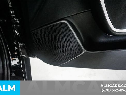 Used 2025 Kia Soul LX w/ LX Technology Package FWD image 36
