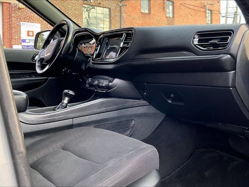 Used 2022 Dodge Durango SXT w/ Blacktop Package AWD/4WD image 14