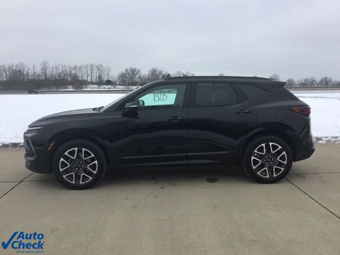 Used 2025 Chevrolet Blazer RS image 9