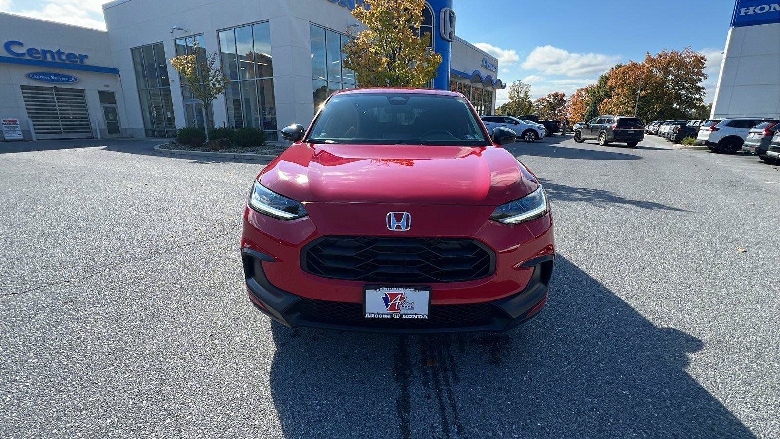 Certified 2025 Honda HR-V Sport image 9
