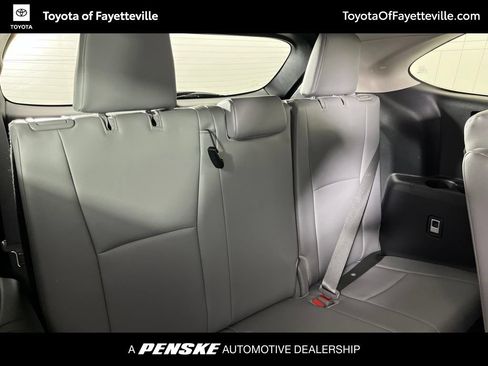 Certified 2026 Toyota Highlander XLE AWD/4WD image 10