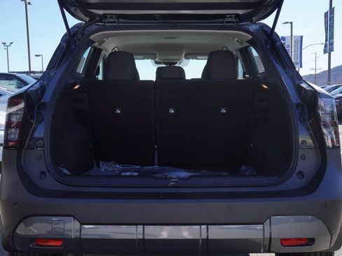 New 2026 Nissan Kicks S image 6