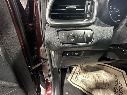 Used 2018 Kia Sorento EX w/ EX Advanced Touring Package FWD image 17