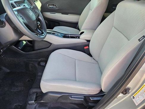 Used 2022 Honda HR-V LX image 15