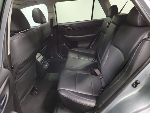 Used 2018 Subaru Outback 2.5i Limited image 25