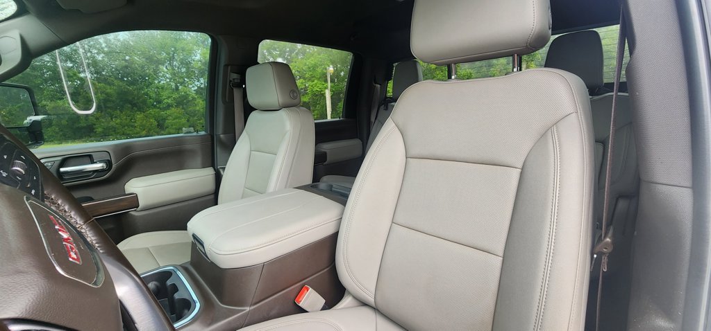 Used 2023 GMC Sierra 3500 SLT w/ SLT Premium Package AWD/4WD image 18