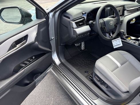New 2026 Toyota Camry SE FWD image 20