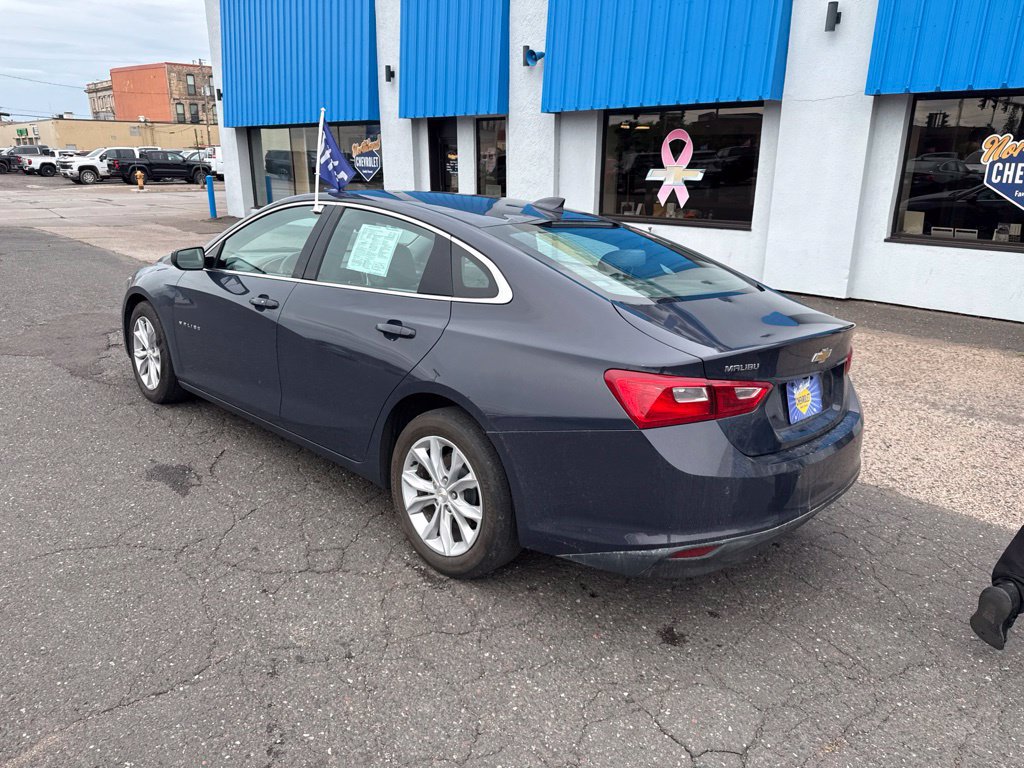Used 2025 Chevrolet Malibu LT FWD image 15