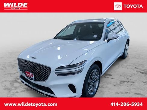 Used 2023 Genesis GV70 2.5T w/ Select Package image 1