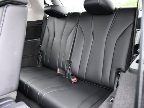 Certified 2026 Acura MDX FWD w/ Technology Package image 18