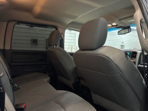 Used 2016 RAM 3500 Tradesman w/ Chrome Appearance Group image 30