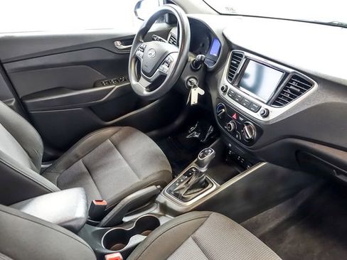 Used 2020 Hyundai Accent SEL FWD image 29