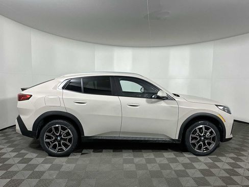 New 2026 BMW X2 xDrive28i w/ Convenience Package image 8