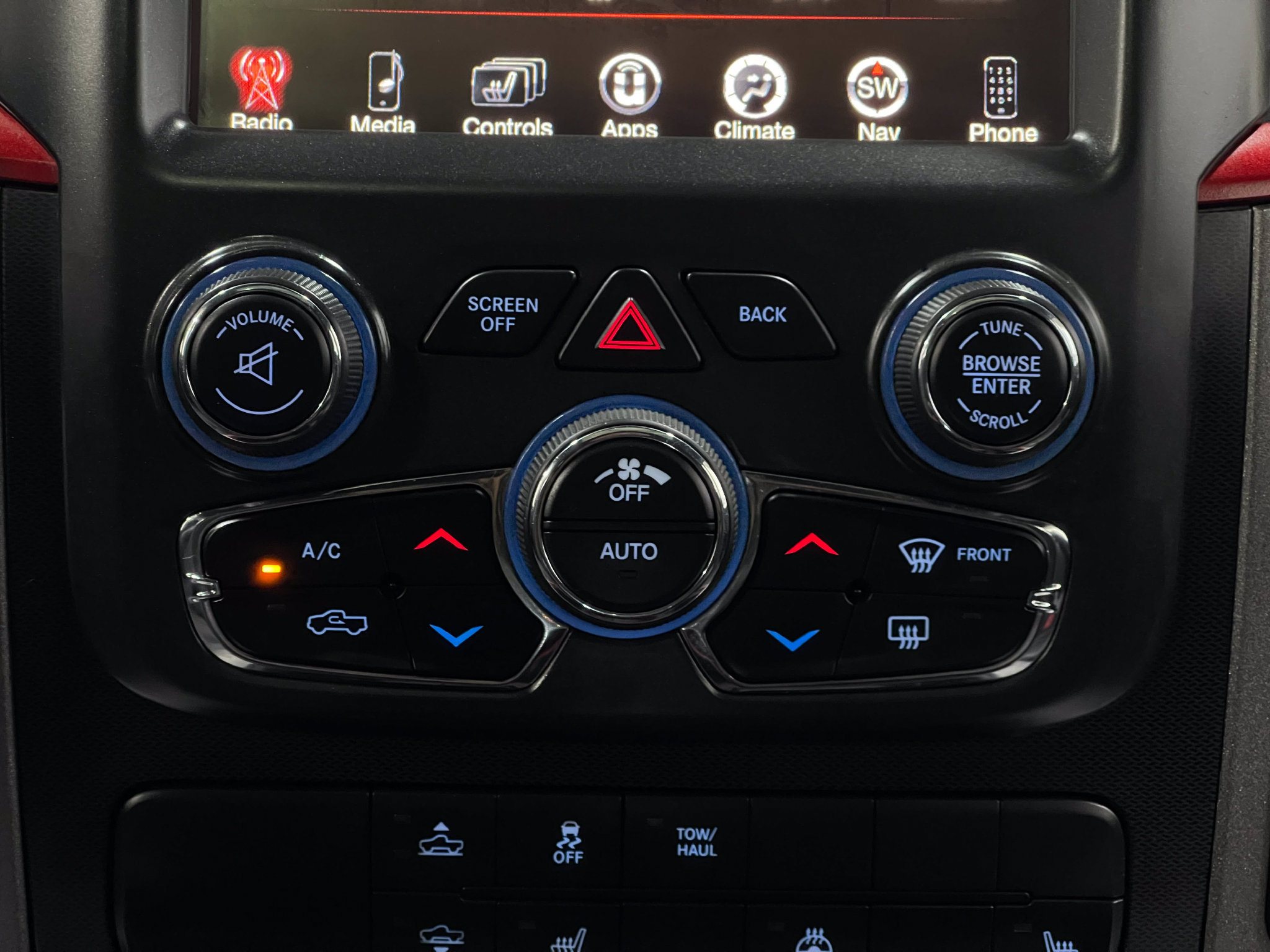 Used 2017 RAM 1500 Rebel w/ Luxury Group AWD/4WD image 24