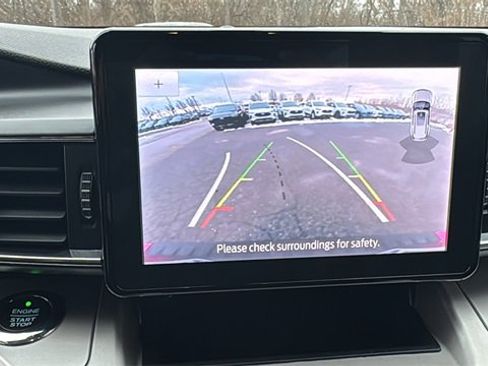 Certified 2021 Ford Explorer XLT w/ Equipment Group 202A image 24