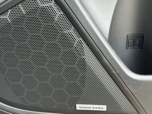 New 2025 Subaru Outback Touring XT image 20