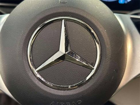 Certified 2022 Mercedes-Benz C 300 4MATIC Sedan image 19