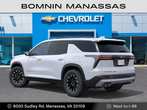 New 2026 Chevrolet Traverse Z71 w/ Enhanced Driving Package AWD/4WD image 4