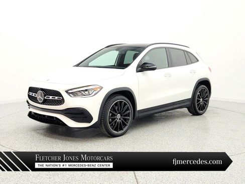 Certified 2022 Mercedes-Benz GLA 250 4MATIC image 1