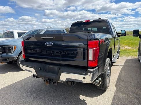 Used 2021 Ford F250 Lariat w/ Lariat Ultimate Package AWD/4WD image 12