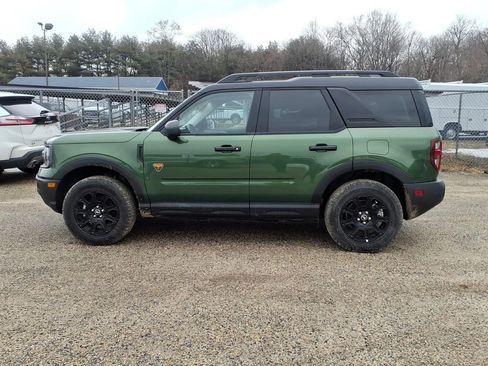 Used 2025 Ford Bronco Sport Badlands image 5