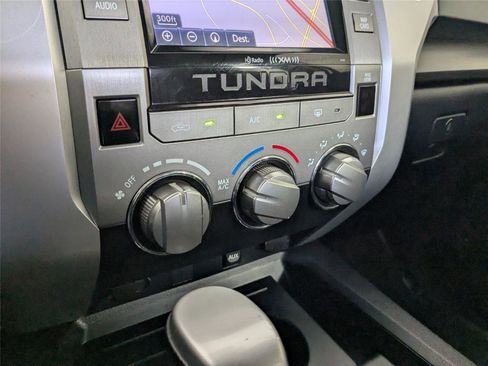 Used 2018 Toyota Tundra SR5 image 18
