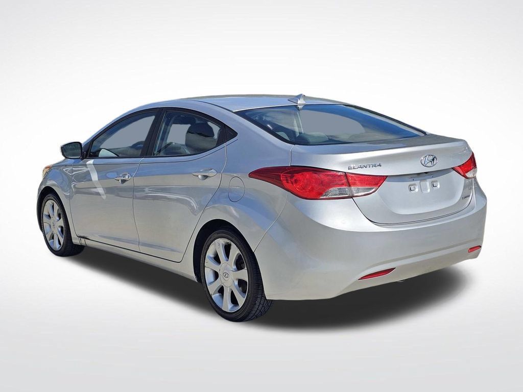 Used 2012 Hyundai Elantra Limited w/ Technology Pkg 5 FWD image 10