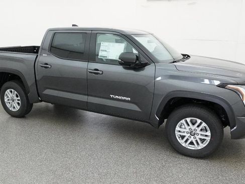 New 2026 Toyota Tundra SR5 AWD/4WD image 8