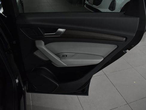 Used 2022 Audi Q5 2.0T Premium AWD/4WD image 16