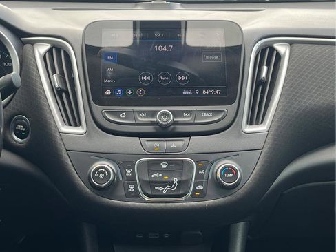 Used 2020 Chevrolet Malibu RS FWD image 14