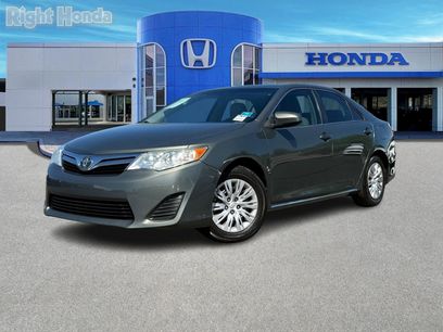 Used 2014 Toyota Camry LE