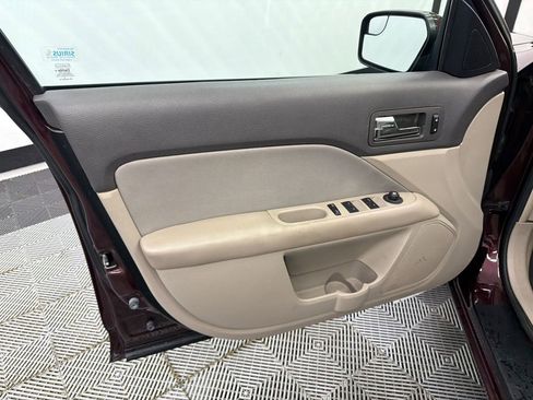 Used 2011 Ford Fusion SE w/ 202A Rapid Spec Order Code image 11