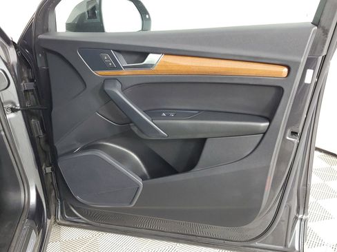 Certified 2023 Audi Q5 2.0T Premium w/ Convenience Package image 25