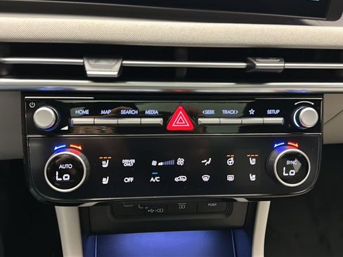 New 2026 Hyundai Tucson Limited AWD/4WD image 28