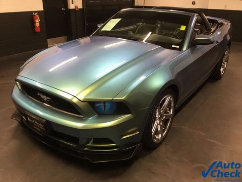 Used 2014 Ford Mustang Premium w/ Comfort Package RWD image 6