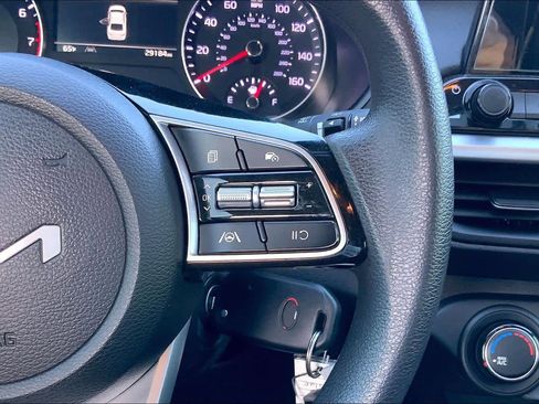 Used 2024 Kia Forte LXS image 23