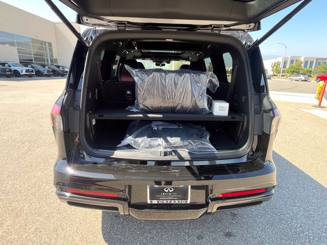 New 2026 INFINITI QX80 Autograph w/ Premium Cargo Package AWD/4WD image 31