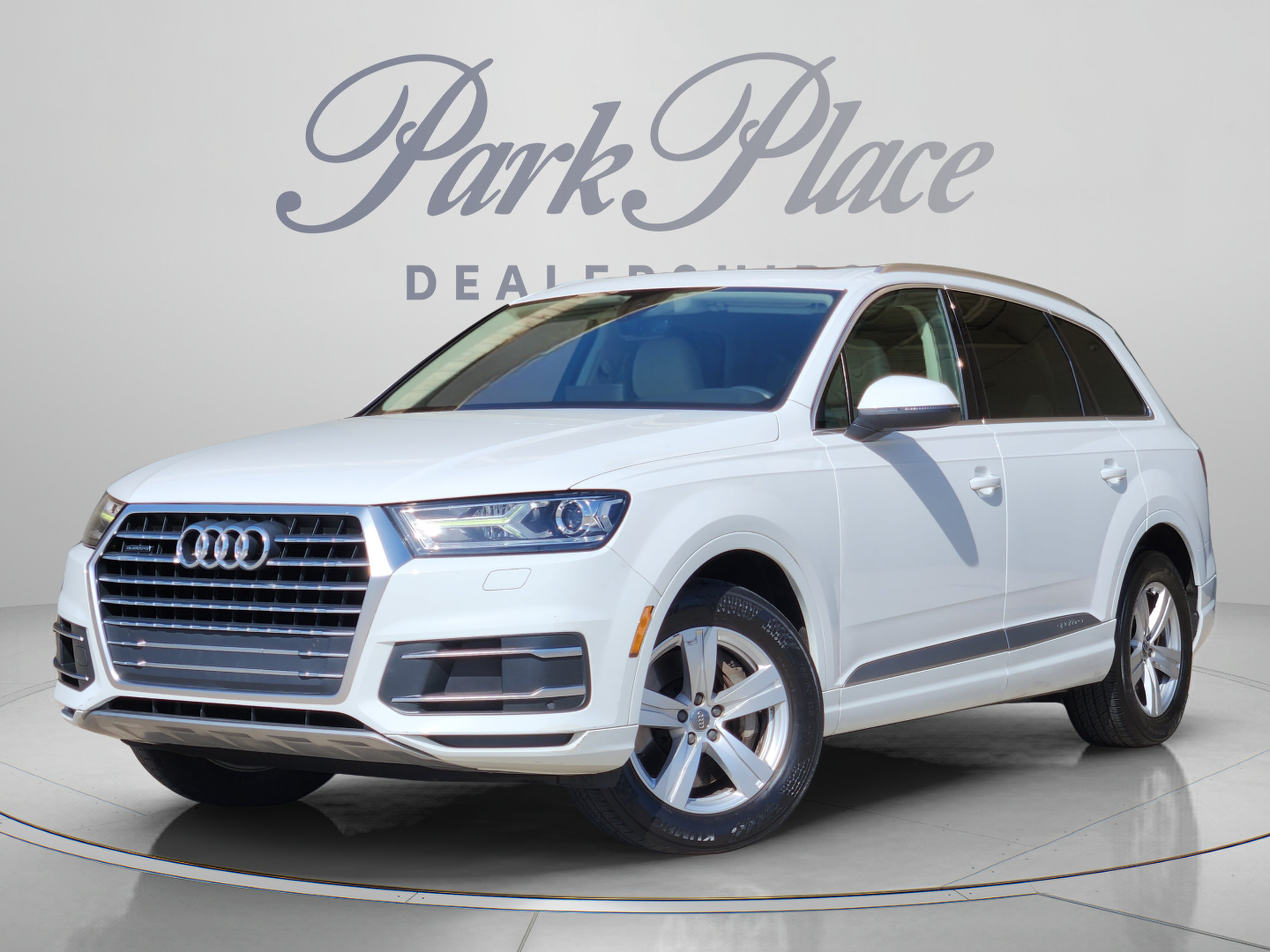 Used 2017 Audi Q7 2.0T Premium AWD/4WD image 1