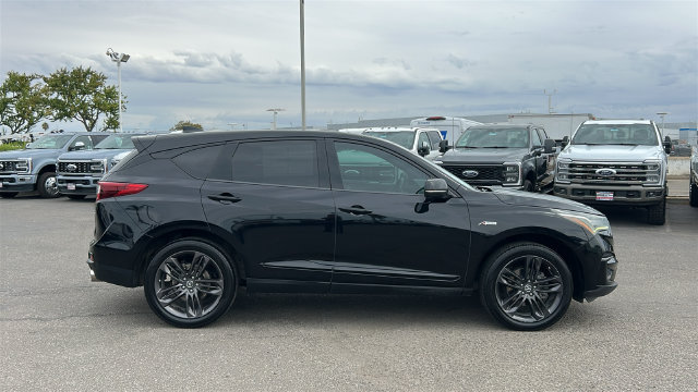 Used 2019 Acura RDX w/ Advance Package FWD image 2